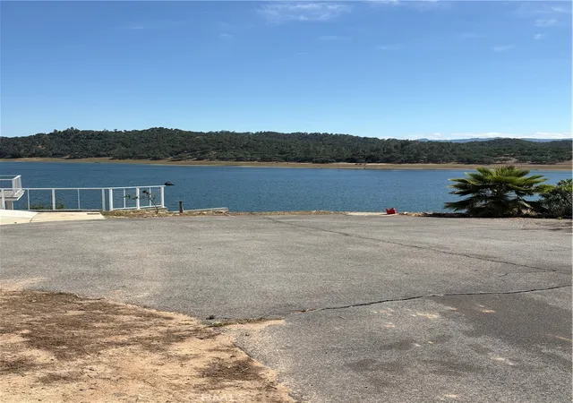 3rd image of 6075 Nacimiento Shores Rd, Lake Nacimiento, CA 93426 | MLS# NS26131370
