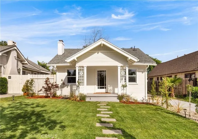 Homes for sale in Pasadena, CA | 1166 N El Molino Ave, Pasadena, CA 91104 | MLS# AR26131144