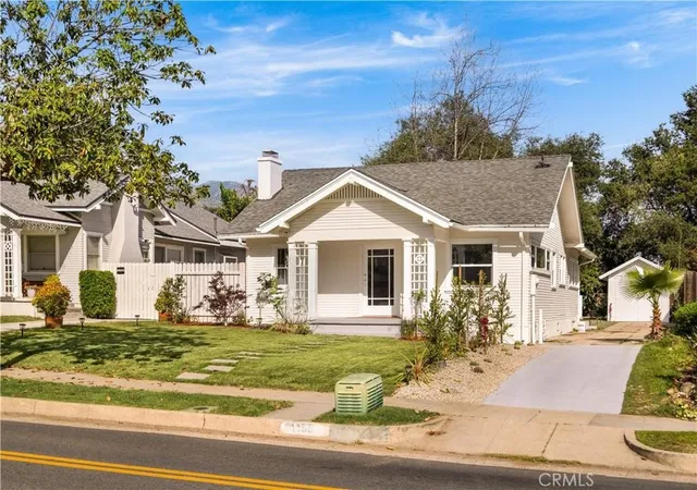 Homes for sale in Pasadena, CA | 1166 N El Molino Ave, Pasadena, CA 91104 | MLS# AR26131144