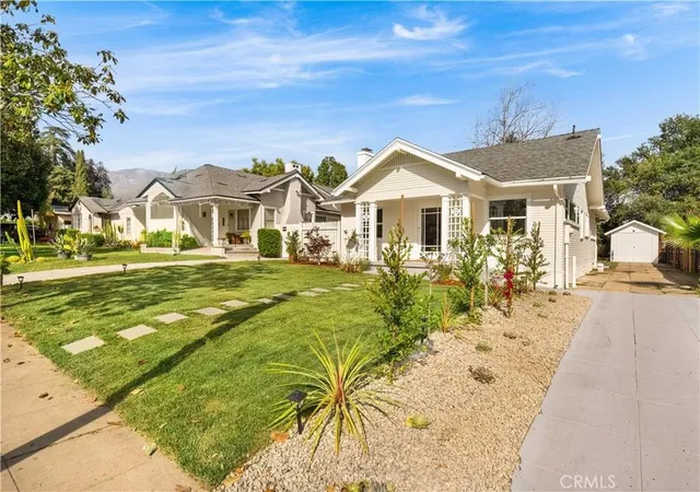 Homes for sale in Pasadena, CA | 1166 N El Molino Ave, Pasadena, CA 91104 | MLS# AR26131144