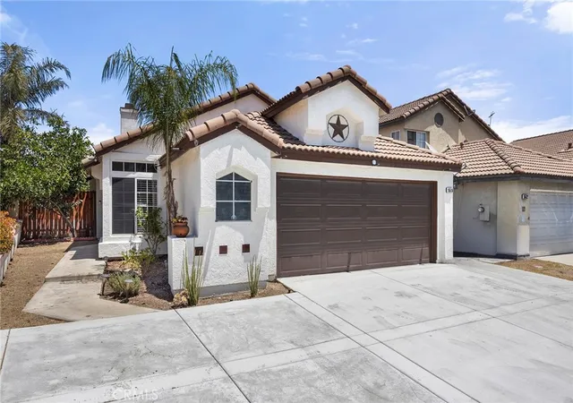Photo 1 of Single family home for sale at 15516 Carrera, Fontana, CA 92337 | MLS# PW26131377 | Listing updated on 2026-09-30