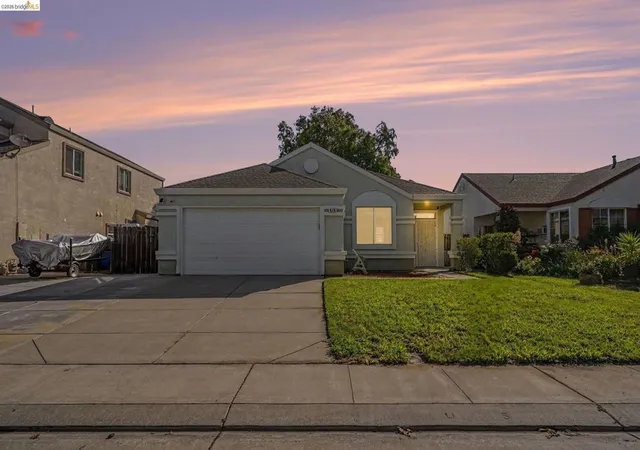 Photo 3 of Single family home for sale at 678 Rubier Way, Rio Vista, CA 94571 | MLS# 41138526 | Listing updated on 2026-10-10