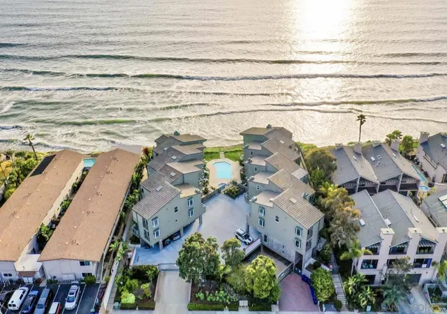 Homes for sale in Encinitas, CA | 940 Sealane #16, Encinitas, CA 92024 | MLS# 260014607SD