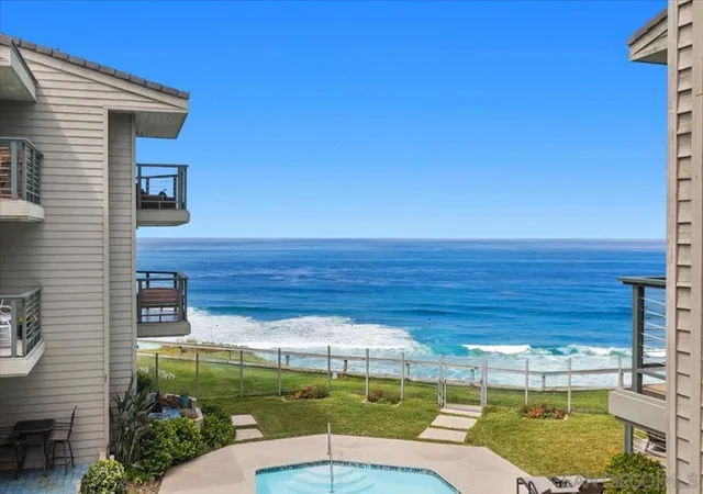 Homes for sale in Encinitas, CA | 940 Sealane, Encinitas, CA 92024