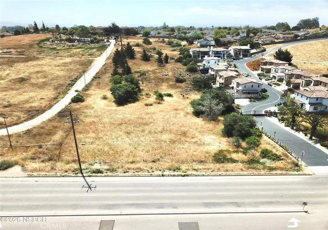 3rd image of 775 W Tefft, Nipomo, CA 93444 | MLS# PI26131440