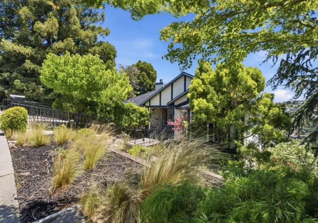 Homes for sale in San Carlos, CA | 179 Bay View Dr, San Carlos, CA 94070 | MLS# ML82051220
