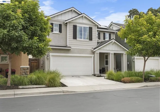 2nd image of 4450 Oakfield Dr, Stockton, CA 95210 | MLS# 41138529