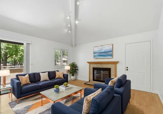 2nd image of 5689 Makati Cir #H, San Jose, CA 95123 | MLS# ML82049667