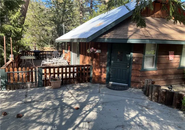 2nd image of 1366 Laura, Wrightwood, CA 92397 | MLS# HD26131583