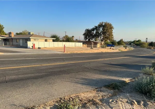 Photo 4 of Land for sale at 0 Tuscola Rd, Apple Valley, CA 92307 | MLS# HD26131571 | Listing updated on 2026-06-16
