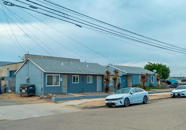 Homes for sale in National City, CA | 1704 B Ave, National City, CA 91950 | MLS# NDP2605805