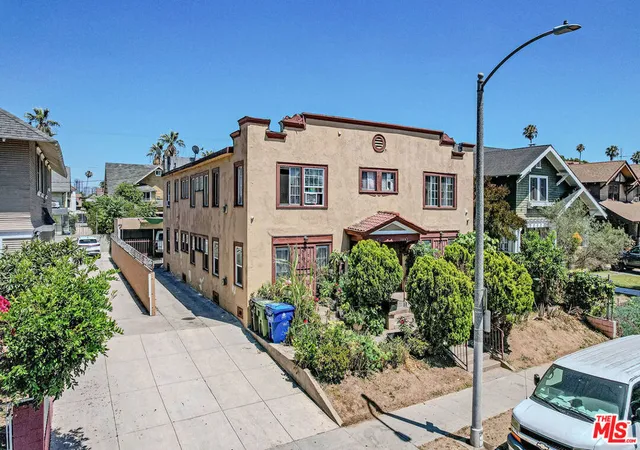 Photo 2 of Multi family home for sale at 1662 S Hobart Blvd, Los Angeles, CA 90006 | MLS# 26848473 | Listing updated on 2026-06-24