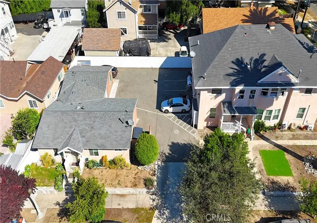 Photo 3 of House for sale at 481 Lincoln Ave, Pasadena, CA 91103 | MLS# TR26131676 | Listing updated on 2026-06-16