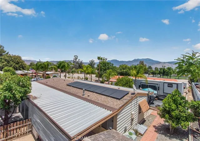 Homes for sale in Hemet, CA | 43815 Acacia, Hemet, CA 92544 | MLS# IV26131693
