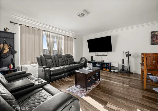 Photo 4 of Single family home for sale at 27042 Ramona Vista St, Hemet, CA 92544 | MLS# CV26131079 | Listing updated on 2026-09-22