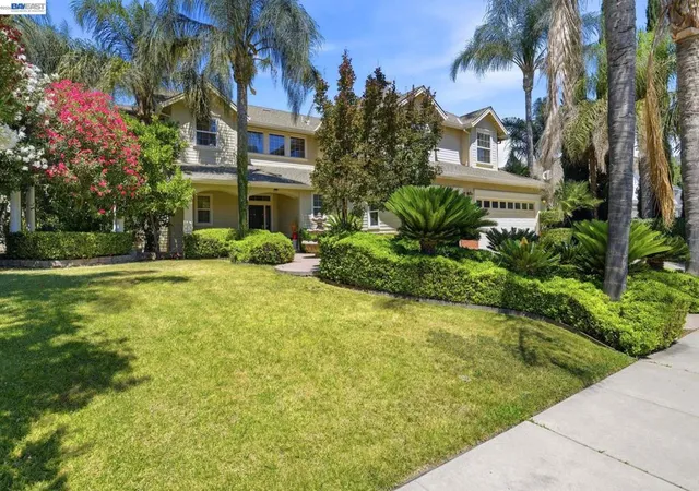 Photo 4 of Sale Pending at 2631 Amatchi Ct, Tracy, CA 95304 | MLS# 41138549 | Listing updated on 2026-07-10