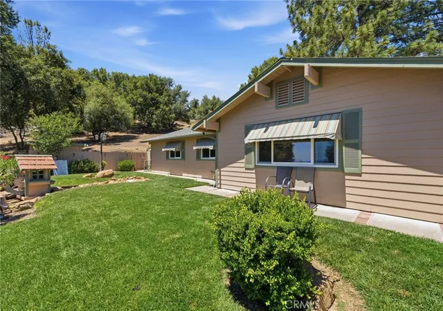 3rd image of 5811 Illilouette Falls, Mariposa, CA 95338 | MLS# FR26127617