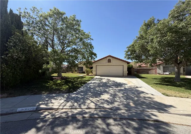 1st image of 3325 Dale Ct, Rosamond, CA 93560 | MLS# SR26131779