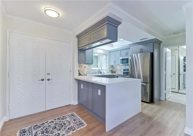 Photo 3 of Condo for sale at 2405 Via Mariposa W #1H, Laguna Woods, CA 92637 | MLS# OC26131714 | Listing updated on 2026-09-10
