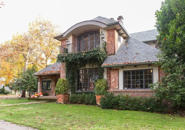 Homes for sale in Chico, CA | 1095 Woodland Ave, Chico, CA 95928 | MLS# SN26127586