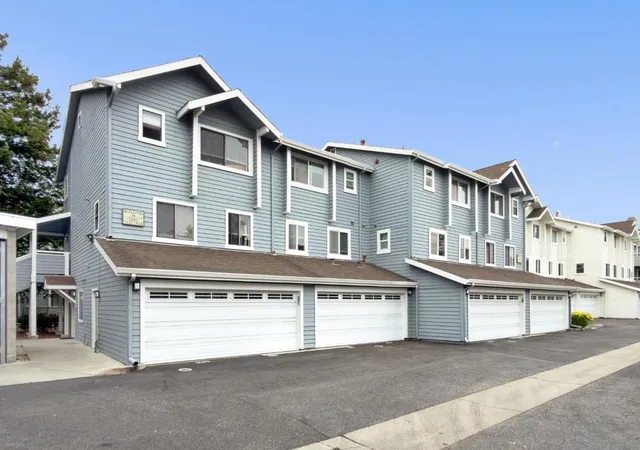 Homes for sale in Santa Cruz, CA | 41 Grandview St #1402, Santa Cruz, CA 95060 | MLS# ML82049863