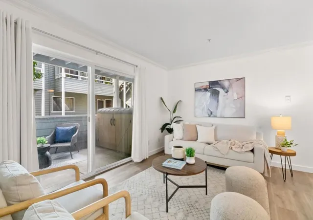Photo 4 of Condo for sale at 41 Grandview St #1402, Santa Cruz, CA 95060 | MLS# ML82049863 | Listing updated on 2026-10-06