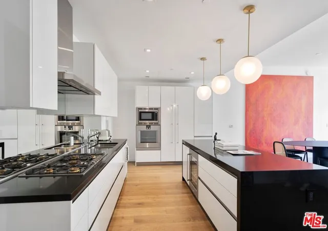 5th image of 9000 W 3Rd St #106, Los Angeles, CA 90048 | MLS# 26848237