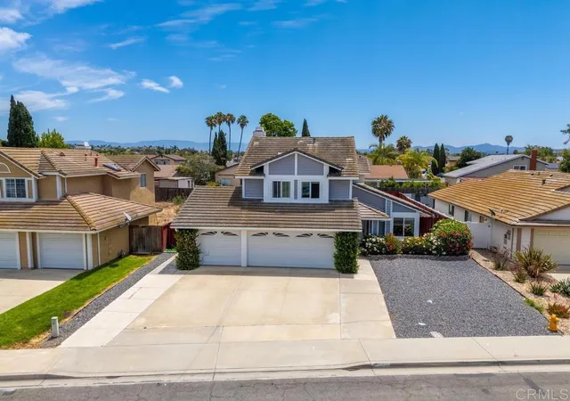 Photo 2 of Sale Pending at 792 Foxwood Dr, Oceanside, CA 92057 | MLS# PTP2604627 | Listing updated on 2026-07-05