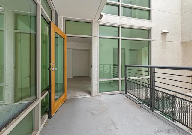 Photo 2 of Condo for sale at 425 W Beech #204, San Diego, CA 92101 | MLS# 260014631SD | Listing updated on 2026-09-24