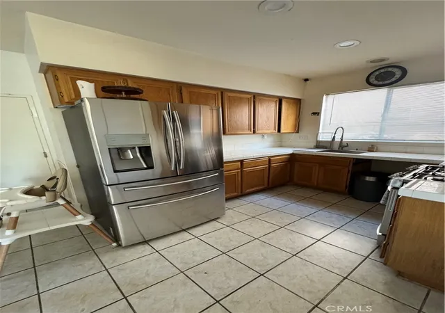 Photo 2 of Single family home for sale at 39536 Sarah Dr, Temecula, CA 92591 | MLS# SW26131867 | Listing updated on 2026-10-07