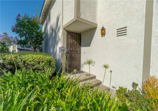 Homes for sale in Claremont, CA | 587 S College, Claremont, CA 91711 | MLS# PW26131354