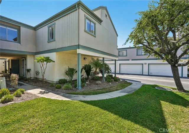 Homes for sale in Diamond Bar, CA | 1100 Cleghorn #e, Diamond Bar, CA 91765 | MLS# DW26130148