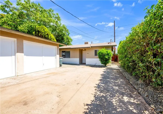 Homes for sale in San Jacinto, CA | 346 E 6Th, San Jacinto, CA 92583 | MLS# SW26131843