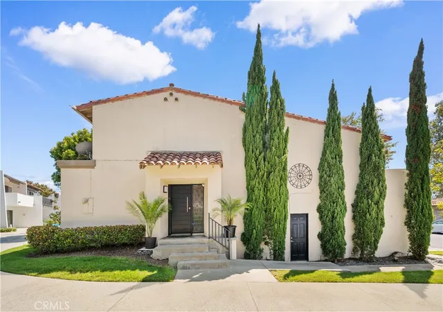 1st image of 2326 Vista Hogar, Newport Beach, CA 92660 | MLS# OC26131984