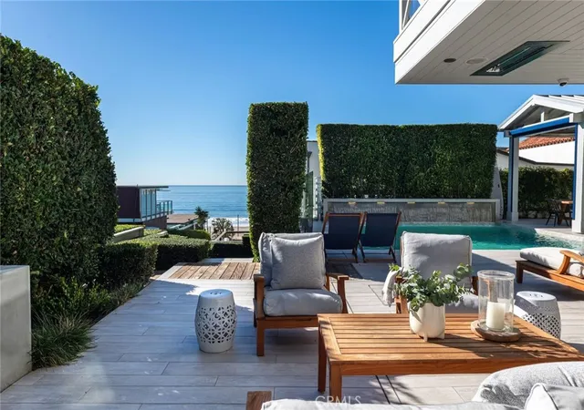Homes for sale in Manhattan Beach, CA | 117 34Th Street, Manhattan Beach, CA 90266 | MLS# SB26126376