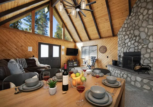 Photo 4 of Single family home for sale at 40176 Esterly Ln, Big Bear Lake, CA 92315 | MLS# NDP2605817 | Listing updated on 2026-06-17
