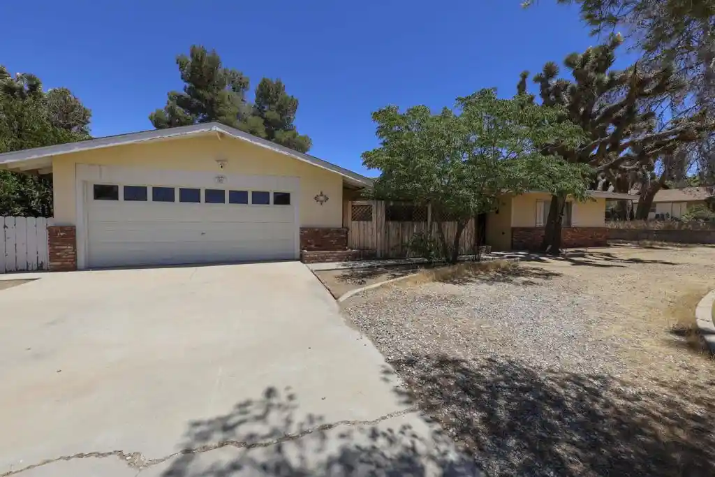 Photo 1 of Single family home for sale at 7603 Fox Trl, Yucca Valley, CA 92284 | MLS# 219149315DA | Listing updated on 2026-08-19