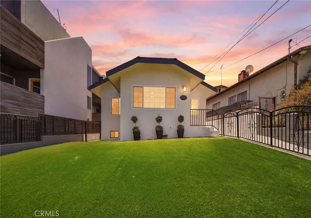 Photo 2 of Single family home for sale at 819 Rosemont, Los Angeles, CA 90026 | MLS# PW26132023 | Listing updated on 2026-09-29