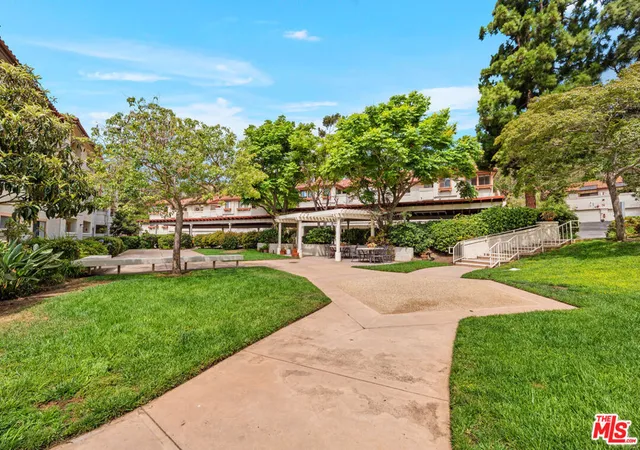 3rd image of 501 Palisades Dr #207, Pacific Palisades, CA 90272 | MLS# 26847543