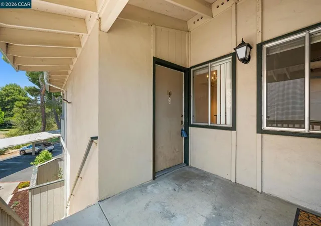 Homes for sale in Concord, CA | 5460 Concord Blvd #B8, Concord, CA 94521 | MLS# 41138589