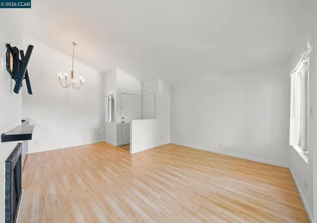 4th image of 5460 Concord Blvd #B8, Concord, CA 94521 | MLS# 41138589