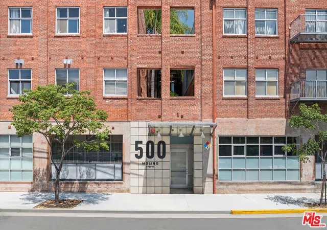 1st image of 500 Molino St #207, Los Angeles, CA 90013 | MLS# 26848591