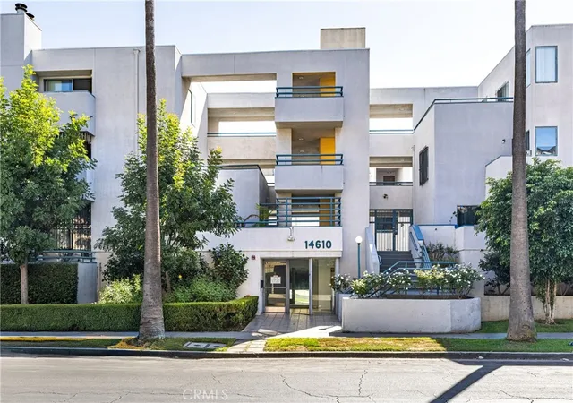 Condo for sale at 14610 Erwin #212, Van Nuys, CA 91411 | MLS# CV26132115