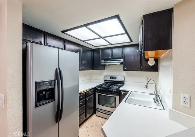 Photo 4 of Condo for sale at 14610 Erwin #212, Van Nuys, CA 91411 | MLS# CV26132115 | Listing updated on 2026-09-15
