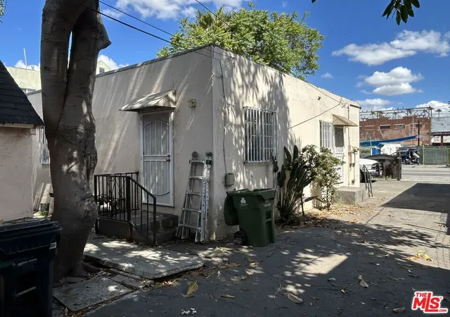 Photo 3 of Multi family home for sale at 186 E Vernon Ave, Los Angeles, CA 90011 | MLS# 26848321 | Listing updated on 2026-06-24