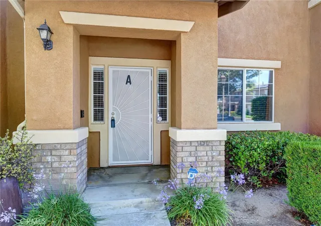 Homes for sale in Murrieta, CA | 39908 Millbrook, Murrieta, CA 92563 | Houzeo