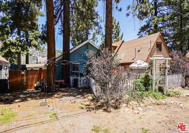 2nd image of 813 E Mountain View Blvd, Big Bear City, CA 92314 | MLS# 26848739