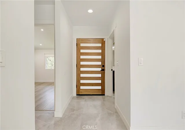 4th image of 5515 Hermitage, Valley Village, CA 91607 | MLS# BB26131737