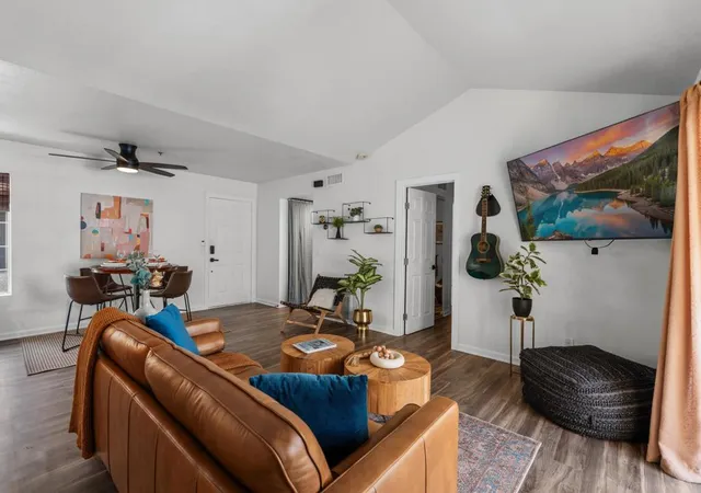 Photo 3 of Condo for sale at 2700 Lawrence Crossley Rd #105, Palm Springs, CA 92264 | MLS# 219149327DA | Listing updated on 2026-09-23