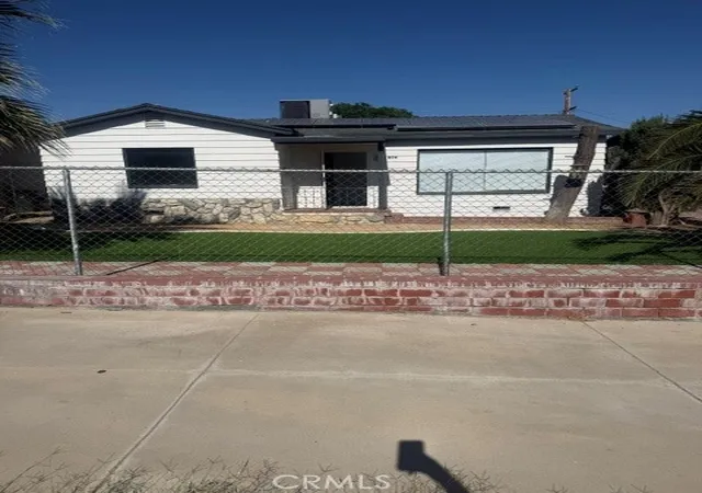 Homes for sale in Barstow, CA | 824 S 2nd, Barstow, CA 92311 | MLS# DW26109441
